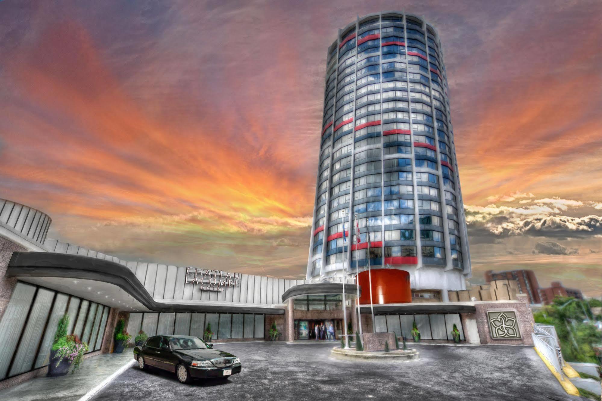 Chateau Lacombe 4* Edmonton